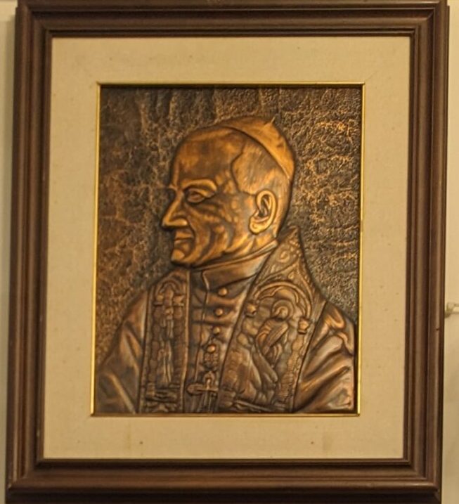 Płaskorzeźba Jana Pawła II
